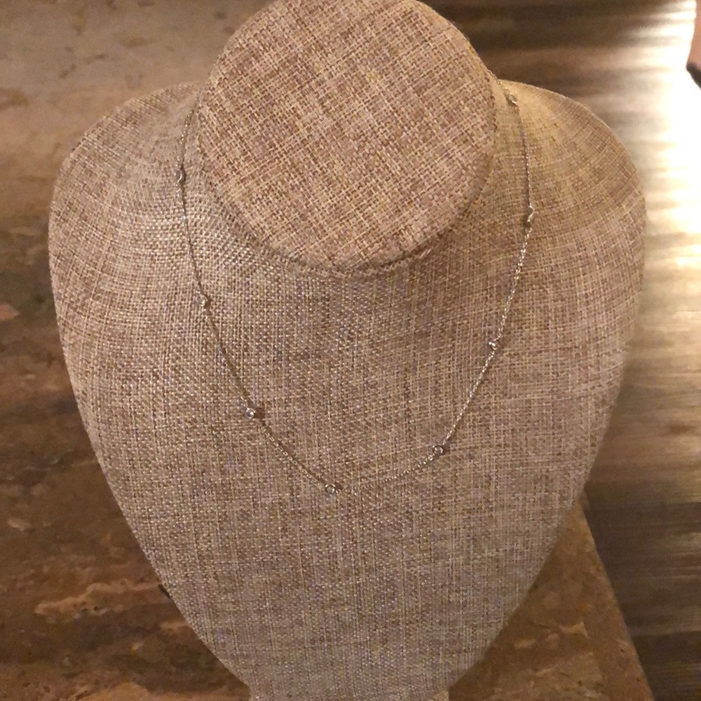 NWT SILVER NECKLACE with cubic zirconias